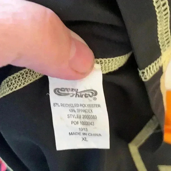 Crazy shirts made for water sports. UV protection, made from recycled materials. - Picture 5 of 6